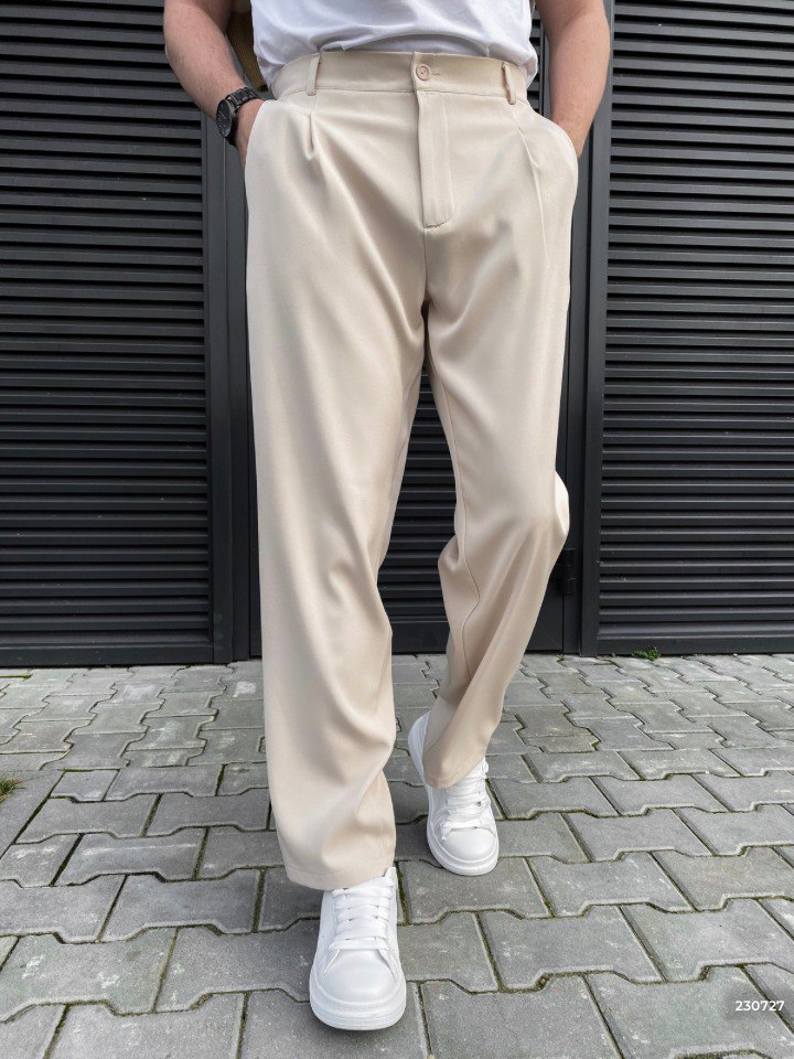 Офисные брюки с поясом отлично сочетаются с олд мани и полуклассическим стилем ❣️